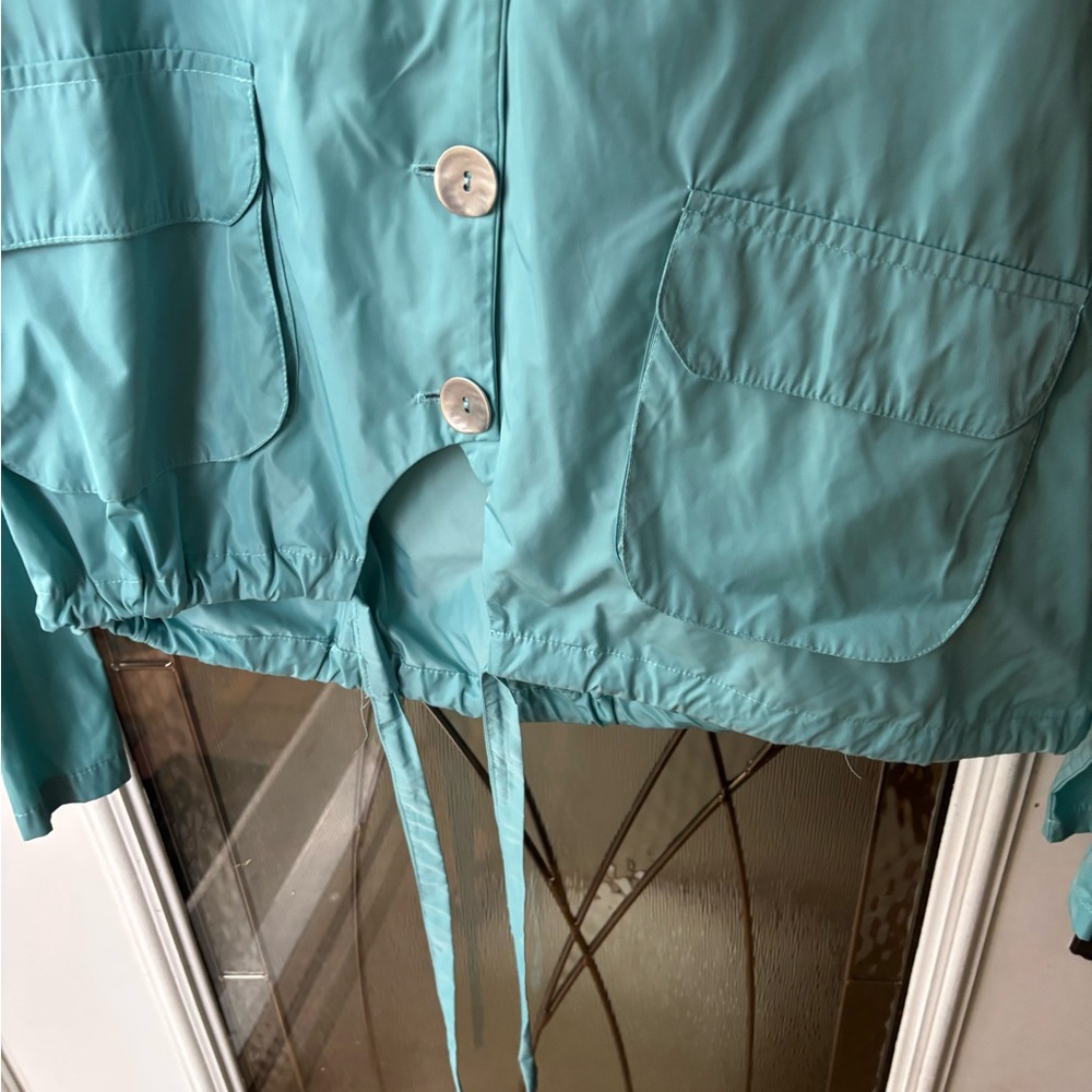 PLANET by Lauren G, all purpose jacket, 100 % nylon, draw string. - Picture 5 of 6